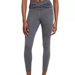 NEW NIKE Women's Yoga Twist-Waist High-Rise 7/8 Length Leggings